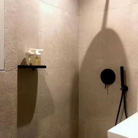 Apartment The By White Tower *